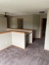 15398 Radium St NW in Ramsey, MN - Building Photo - Building Photo