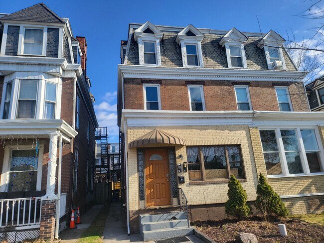 1823 N 2nd St in Harrisburg, PA - Building Photo - Building Photo