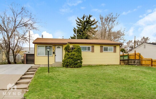 property at 5110 S Pieper Blvd