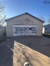 1004 W Wenonah Blvd in Wichita Falls, TX - Building Photo - Building Photo