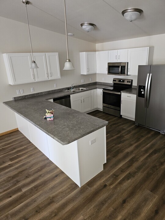 112 Eggleston St in Fox Lake, WI - Building Photo