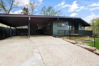 10 Finger Cir in Bella Vista, AR - Building Photo - Building Photo