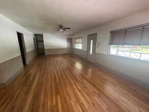 3 NW 24th St in Gainesville, FL - Building Photo - Building Photo