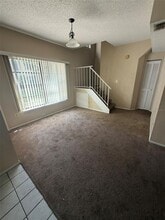 47 Emerald Bay Dr in Oldsmar, FL - Building Photo - Building Photo