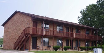 1 Pheasantwood Dr Apartments