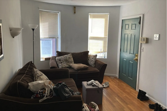 22 Saint Cyprians Pl, Unit 3R in Boston, MA - Building Photo - Building Photo