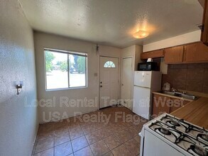 117 E Ellery Ave in Flagstaff, AZ - Building Photo - Building Photo