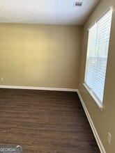 1171 Riverside Terrace in Gainesville, GA - Foto de edificio - Building Photo