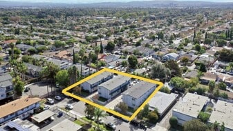 1130-1138 W Brook St in Santa Ana, CA - Building Photo