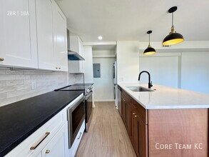 4203 SW Trafficway-Unit -10 in Kansas City, MO - Building Photo - Building Photo