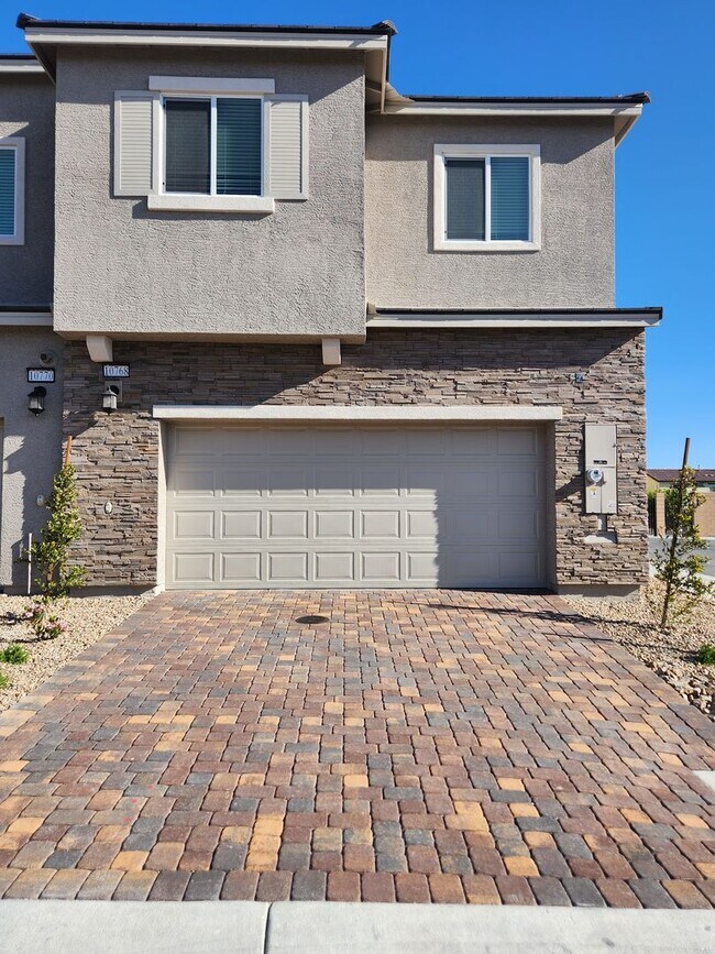 property at 10768 Blake Gardens Ct