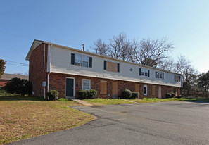 Lanier Apartments