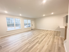 5224 Kinsbridge Dr in Mint Hill, NC - Foto de edificio - Building Photo