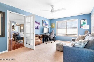 334 Mayfair Pl in Morganville, NJ - Building Photo - Building Photo