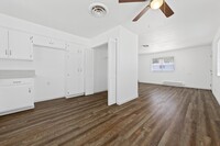 2924 Claire St, Unit E photo'