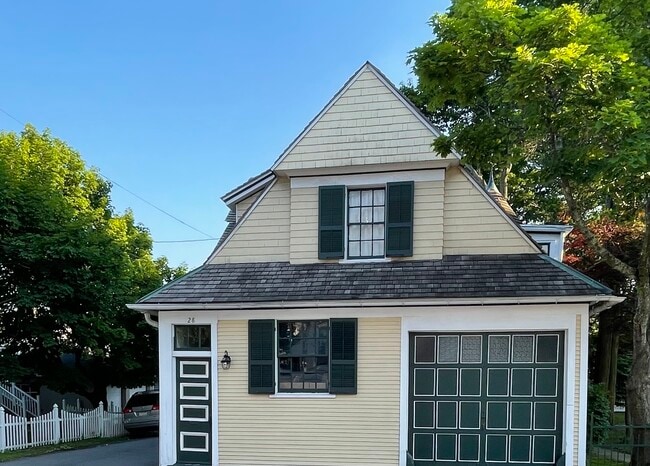 28 W Aspen St, Unit 28 in Hazleton, PA - Building Photo - Building Photo