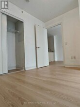 5740 Yonge St in Toronto, ON - Building Photo - Building Photo