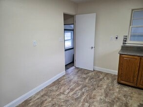 2108 Tackle St in Essexville, MI - Building Photo - Building Photo