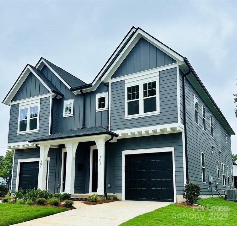 511 Bowman Rd in Charlotte, NC - Building Photo