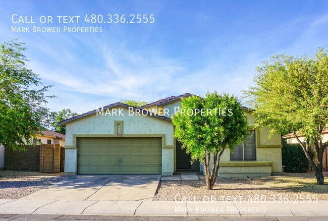 property at 1362 W Roadrunner Dr