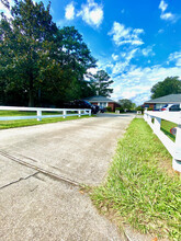 112 Chapel Dr in Tallahassee, FL - Building Photo - Building Photo