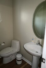 5816 Reon Ct in Virginia Beach, VA - Building Photo - Building Photo