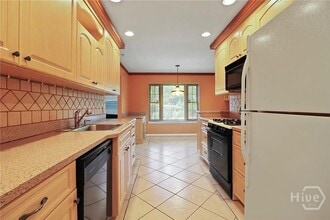 10804 Dorchester Rd in Savannah, GA - Building Photo - Building Photo