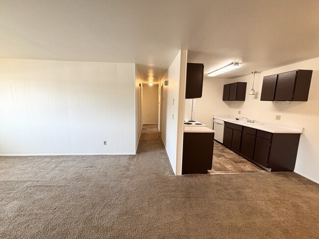 property at 4768 S Bonair St