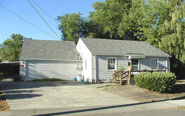 11850 SW 7th St in Beaverton, OR - Building Photo - Building Photo