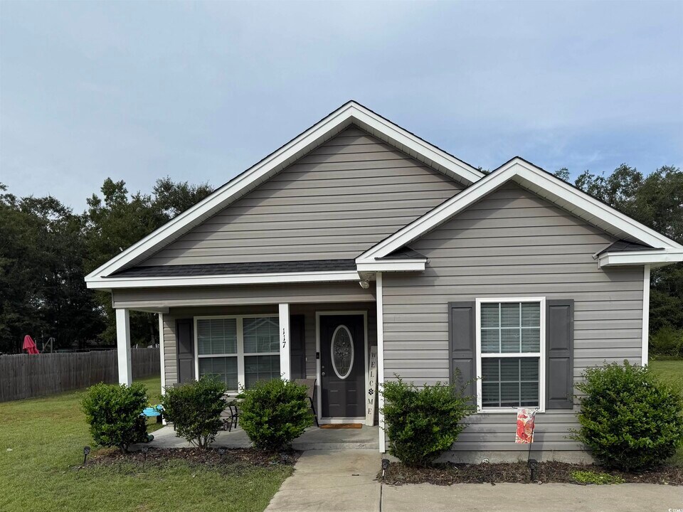 117 Emmeline Ct in Bucksport, SC - Building Photo