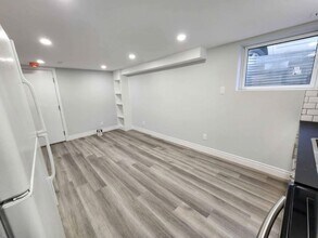 670 Millbank Dr in London, ON - Building Photo - Building Photo