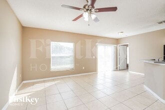 129 Admiral Cir in Sebastian, FL - Building Photo - Building Photo