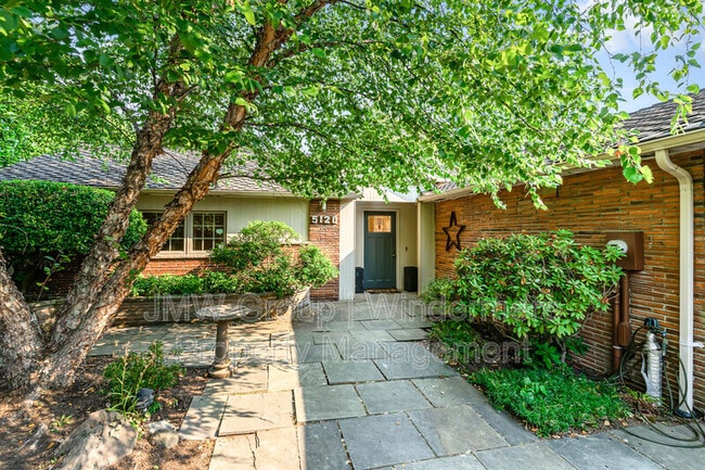 property at 5120 NE 54th St