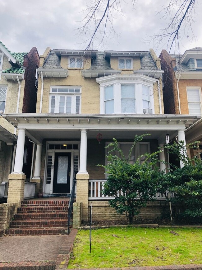 property at 111 N Arthur Ashe Blvd