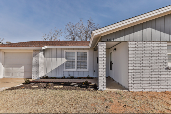 6611 Canton Ave in Lubbock, TX - Foto de edificio - Building Photo