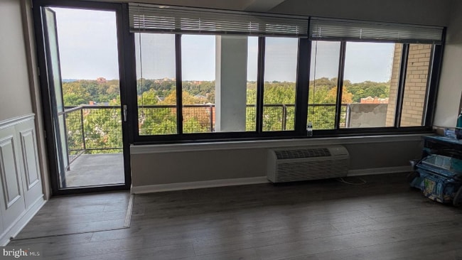 3601 Wisconsin Ave NW in Washington, DC - Foto de edificio - Building Photo