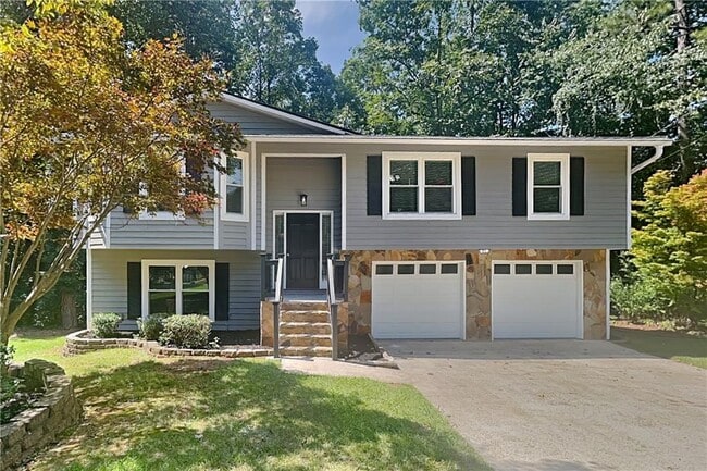 property at 1842 Jarrett Dr