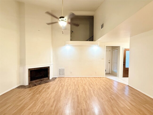 4507 Terrace Manor Dr