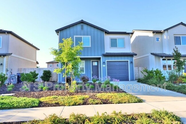 property at 5 Oak Manor Way
