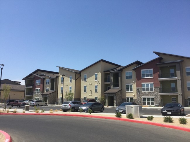 Gonzalez Park Apartments in El Paso, TX - Building Photo - Building Photo