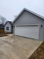 394 E North St in Lincoln, AR - Building Photo