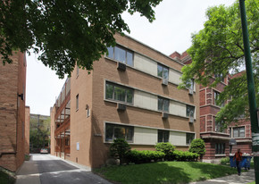 Claret Center Apartments