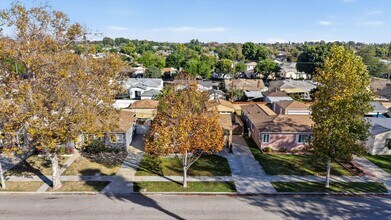 6022 Blackthorne Ave in Lakewood, CA - Building Photo - Building Photo
