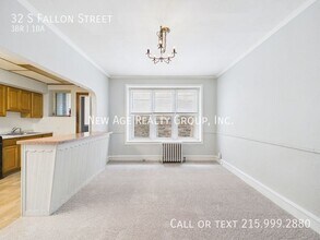 32 S Fallon St in Philadelphia, PA - Building Photo - Building Photo