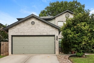 8943 Rue De Lis in San Antonio, TX - Building Photo