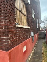 554 Eastern Pky, Unit #2 in Louisville, KY - Foto de edificio - Building Photo