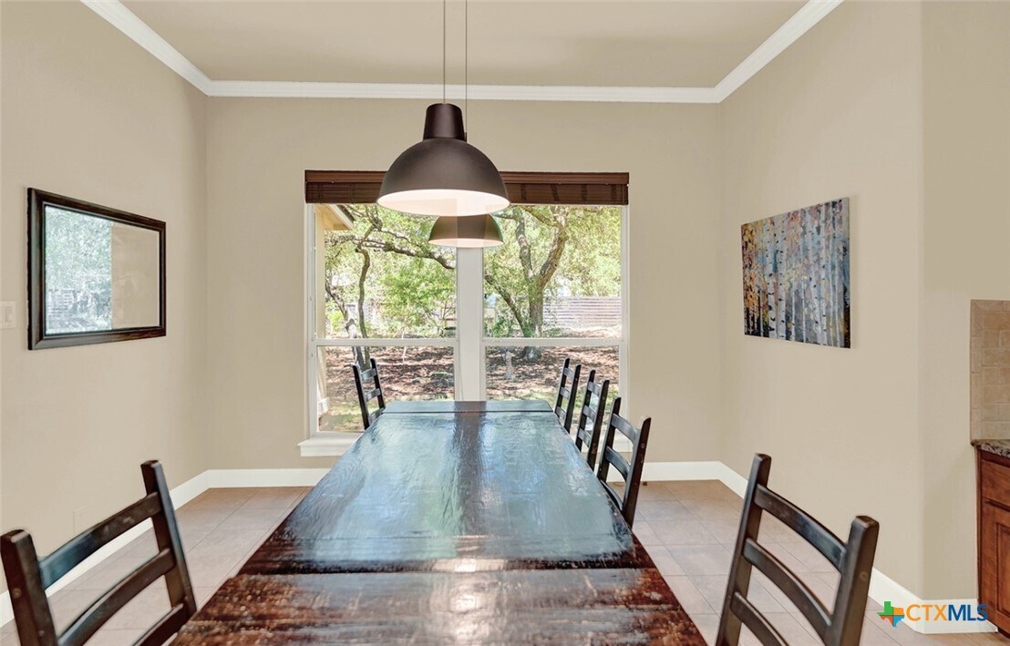 8815 Cherokee Path in Garden Ridge, TX - Building Photo
