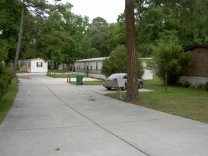 89 Paris Island Gtwy in Beaufort, SC - Building Photo - Building Photo