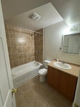 75 Iron Block Dr in Brampton, ON - Building Photo - Building Photo