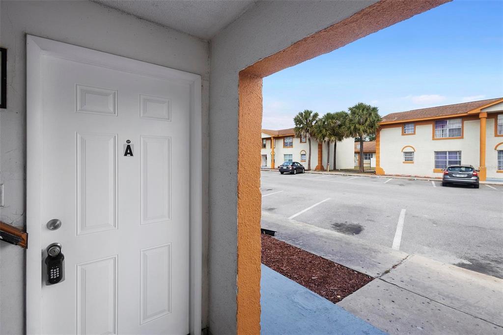 1707 Michigan Ave in Kissimmee, FL - Building Photo